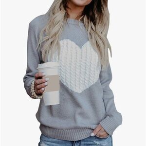 Woman's Alisol Lamesa Gray & White Heart Crew Neck Sweater. Size Small